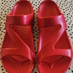 DAWGS womens Red Slide Sandals Size 10